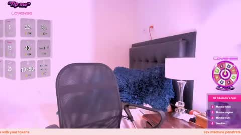 daniela online show from 07/19/26, 11:58