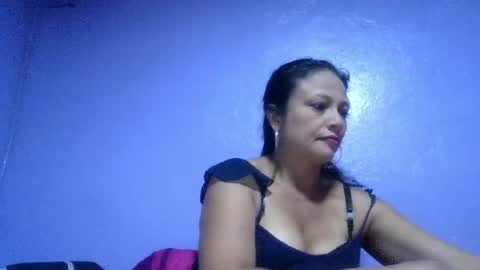daniela_love1 online show from 05/10/26, 01:22