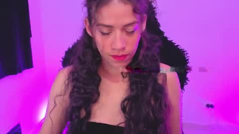 daniela_rivasthl online show from 04/25/26, 03:42