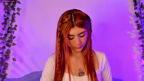 Snapshot of daniela_saenz1 chatting on 01/28/25, 09:40 Dani Saenz online show from 01/28/25, 09:40