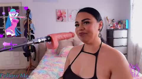 I think I will close this page please leave me a message if you want to know about me online show from 01/12/26, 07:08