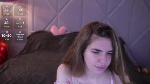 danielareign online show from 02/15/26, 08:57