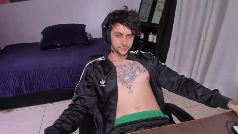 Snapshot of daniele_bunny chatting on 04/25/26, 07:00 Daniele Bunny online show from 04/25/26, 07:00