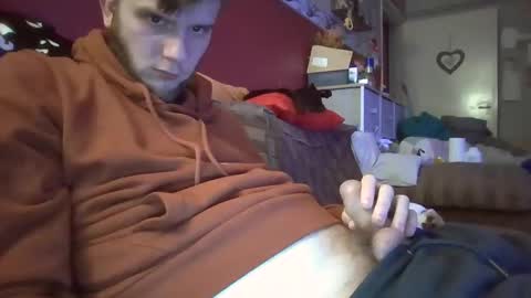 Snapshot of danieleverett42 chatting on 09/14/25, 03:05 danieleverett42 online show from 09/14/25, 03:05