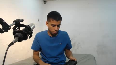 Snapshot of danielitopapii chatting on 12/21/24, 01:04 danielitopapii online show from 12/21/24, 01:04