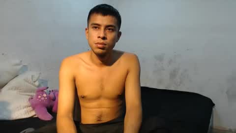 Snapshot of danielitopapii chatting on 12/30/24, 02:53 danielitopapii online show from 12/30/24, 02:53