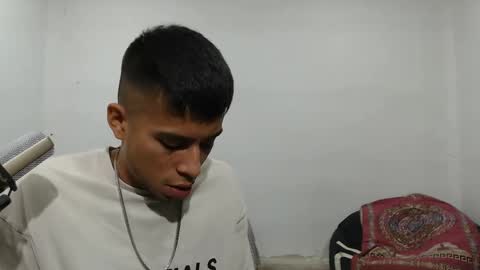 Snapshot of danielitopapii chatting on 02/01/25, 12:18 danielitopapii online show from 02/01/25, 12:18