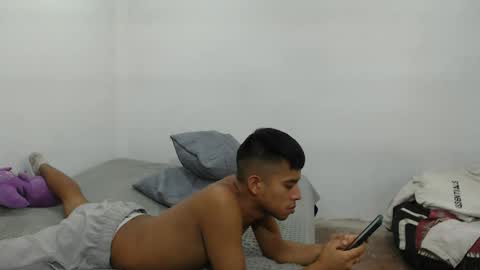 Snapshot of danielitopapii chatting on 02/01/25, 02:56 danielitopapii online show from 02/01/25, 02:56
