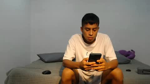 Snapshot of danielitopapii chatting on 02/07/25, 03:23 danielitopapii online show from 02/07/25, 03:23