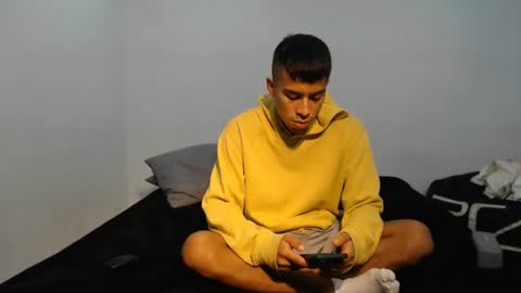 Snapshot of danielitopapii chatting on 02/11/25, 03:08 danielitopapii online show from 02/11/25, 03:08