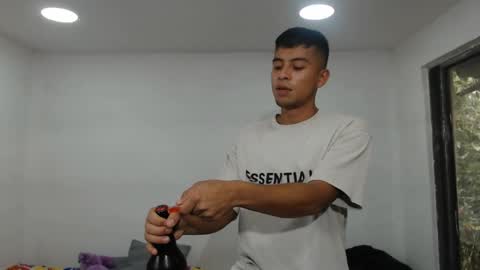 Snapshot of danielitopapii chatting on 02/12/25, 09:11 danielitopapii online show from 02/12/25, 09:11