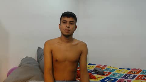 Snapshot of danielitopapii chatting on 02/14/25, 06:08 danielitopapii online show from 02/14/25, 06:08