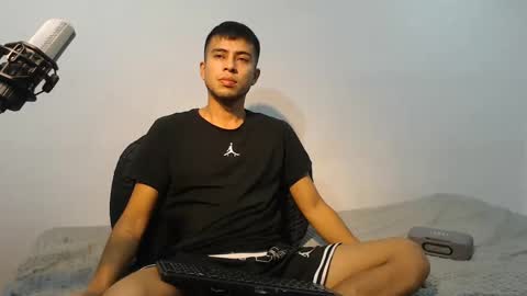 Snapshot of danielitopapii chatting on 02/28/25, 04:10 danielitopapii online show from 02/28/25, 04:10