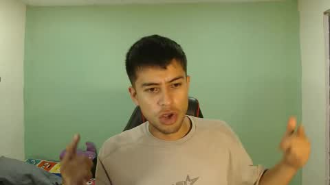 Snapshot of danielitopapii chatting on 11/27/25, 10:28 danielitopapii online show from 11/27/25, 10:28