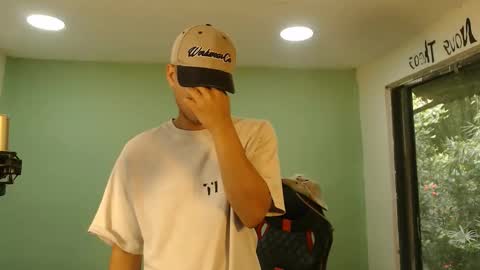 Snapshot of danielitopapii chatting on 12/05/25, 02:14 danielitopapii online show from 12/05/25, 02:14