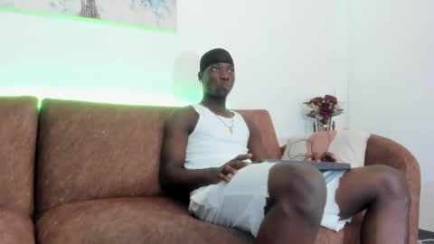 Snapshot of daniell_ferrari chatting on 01/21/25, 12:15 daniell_ferrari online show from 01/21/25, 12:15