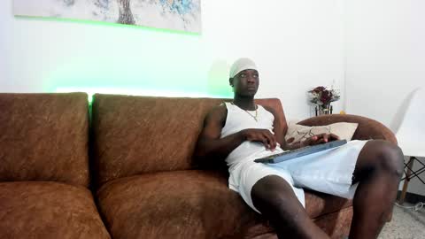 Snapshot of daniell_ferrari chatting on 01/24/25, 03:00 daniell_ferrari online show from 01/24/25, 03:00