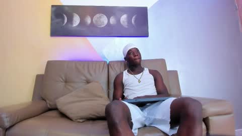 Snapshot of daniell_ferrari chatting on 01/27/25, 09:22 daniell_ferrari online show from 01/27/25, 09:22