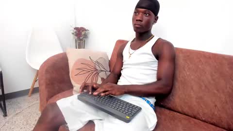 Snapshot of daniell_ferrari chatting on 02/12/25, 12:37 daniell_ferrari online show from 02/12/25, 12:37