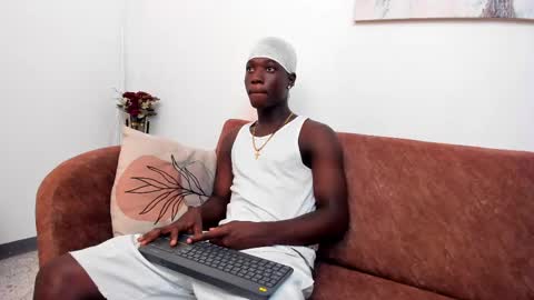 Snapshot of daniell_ferrari chatting on 02/12/25, 08:40 daniell_ferrari online show from 02/12/25, 08:40