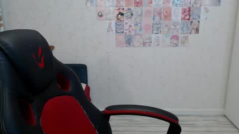 Daniella Martin online show from 05/12/26, 12:19