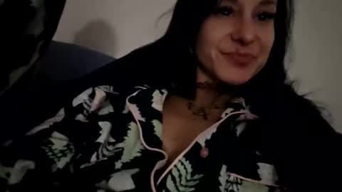 daniellbisous online show from 01/17/26, 12:21