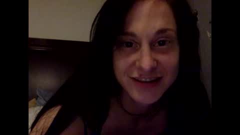 daniellbisous online show from 06/03/26, 04:59