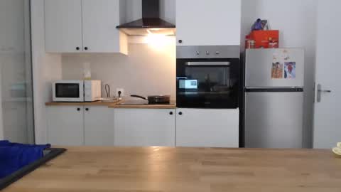 Danielle and Karter online show from 02/18/25, 03:21