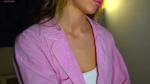 Danielle online show from 03/27/26, 12:49