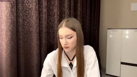 Trisha wanna play  Meow online show from 03/31/26, 04:07