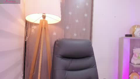 Danielle Rose online show from 07/23/26, 12:02