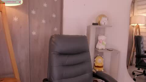 Danielle Rose online show from 07/27/26, 11:12
