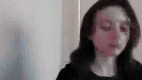 Snapshot of daniellevaulet chatting on 01/05/26, 05:27 Mia online show from 01/05/26, 05:27