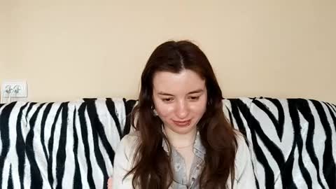 Snapshot of daniellevaulet chatting on 03/18/26, 08:06 Mia online show from 03/18/26, 08:06