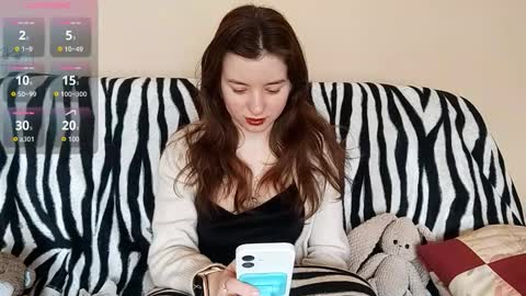 Snapshot of daniellevaulet chatting on 03/25/26, 07:14 Mia online show from 03/25/26, 07:14