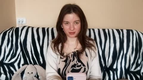 Snapshot of daniellevaulet chatting on 04/09/26, 03:17 Mia online show from 04/09/26, 03:17