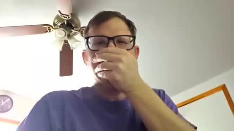 Daniel    y. online show from 05/19/26, 07:42
