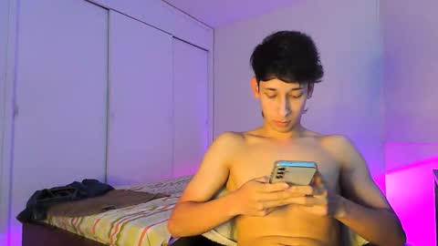 Daniel online show from 12/22/25, 01:35