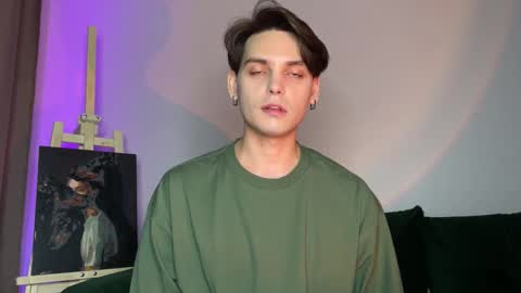 danieltuckerr online show from 10/30/25, 04:52