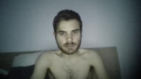 Snapshot of danievio21 chatting on 05/17/26, 03:48 danievio21 online show from 05/17/26, 03:48