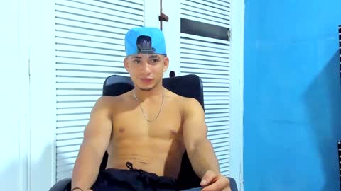 Dani online show from 01/18/25, 04:04
