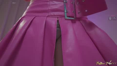 Snapshot of danii_xoxo chatting on 12/21/25, 10:39 online show from 12/21/25, 10:39