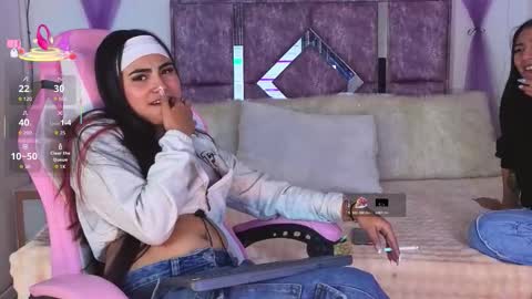 Danilu and Eva online show from 12/22/25, 07:11