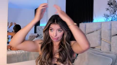 Dani Phonenix online show from 02/08/25, 11:45