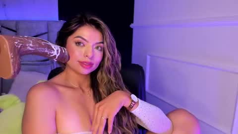 Dani Phonenix online show from 02/22/25, 06:50