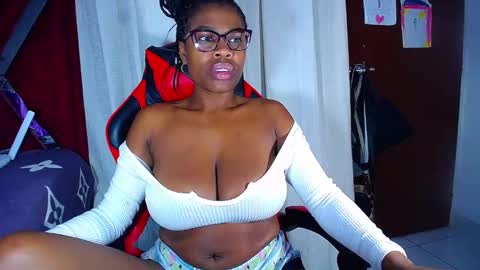 danisabrownn online show from 01/07/26, 03:03