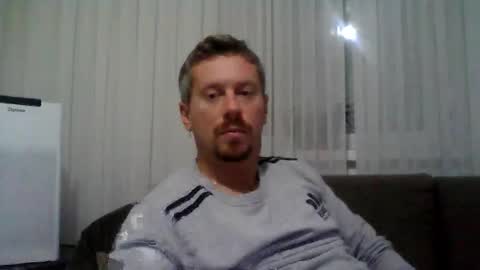 Snapshot of danisami12345 chatting on 12/01/25, 12:04 daniel online show from 12/01/25, 12:04