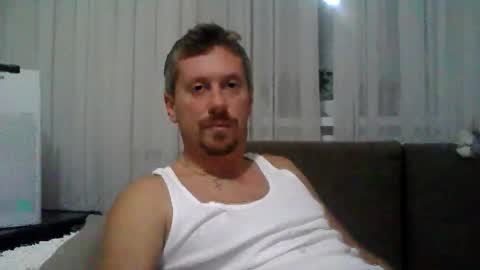 Snapshot of danisami12345 chatting on 12/03/25, 10:08 daniel online show from 12/03/25, 10:08