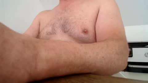 Snapshot of danistud1983 chatting on 08/04/26, 10:29 DaniStud online show from 08/04/26, 10:29