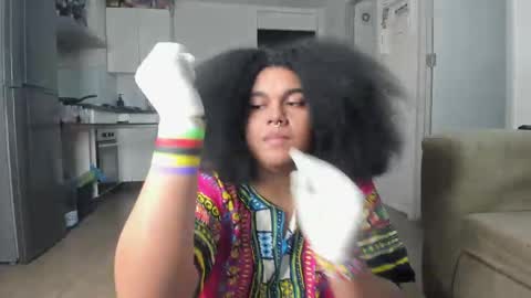 dani online show from 06/08/26, 10:21